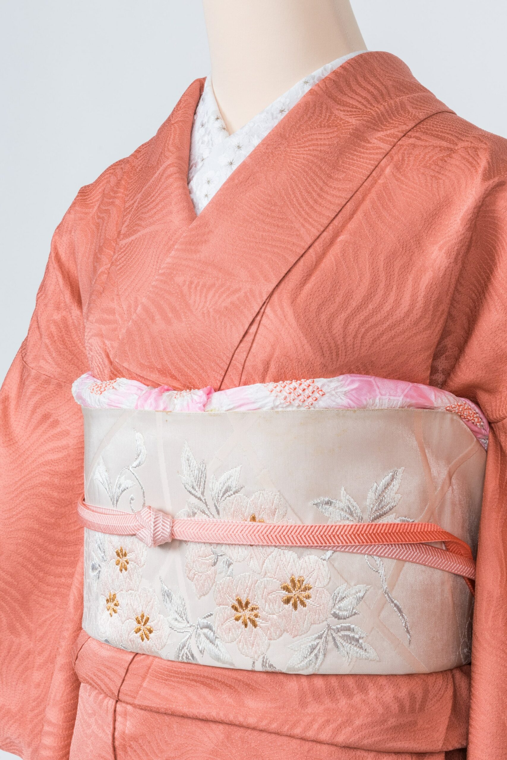 40代の母親必見！】卒業式におすすめ、服装・着物コーディネート