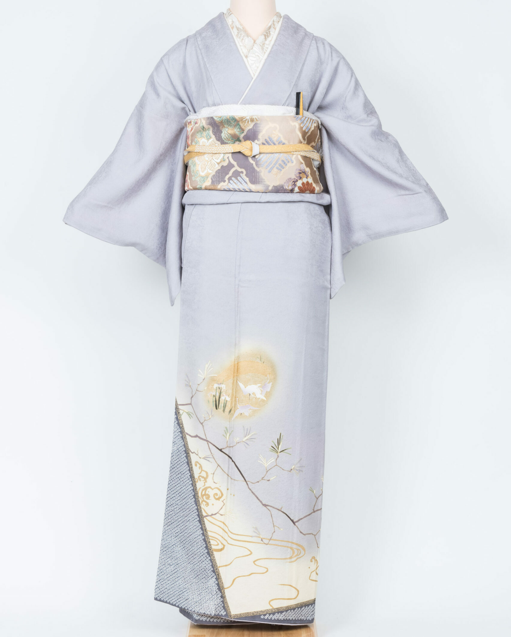 着物のプロ監修】50代叔母向け！ 黒留袖 & 色留袖｜結婚式の着こなし