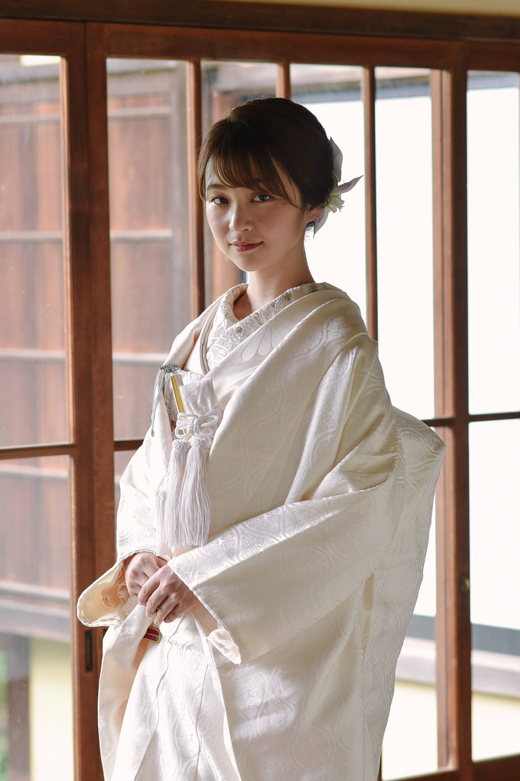 専門店監修】白無垢も洋髪で美しく｜綿帽子なしの花嫁スタイル